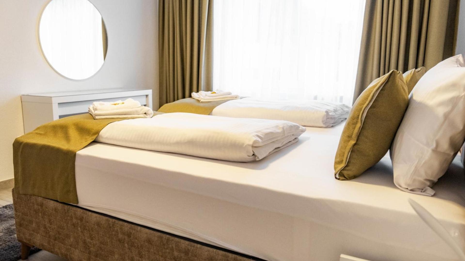 E&B Hotel Korb Ngoại thất bức ảnh